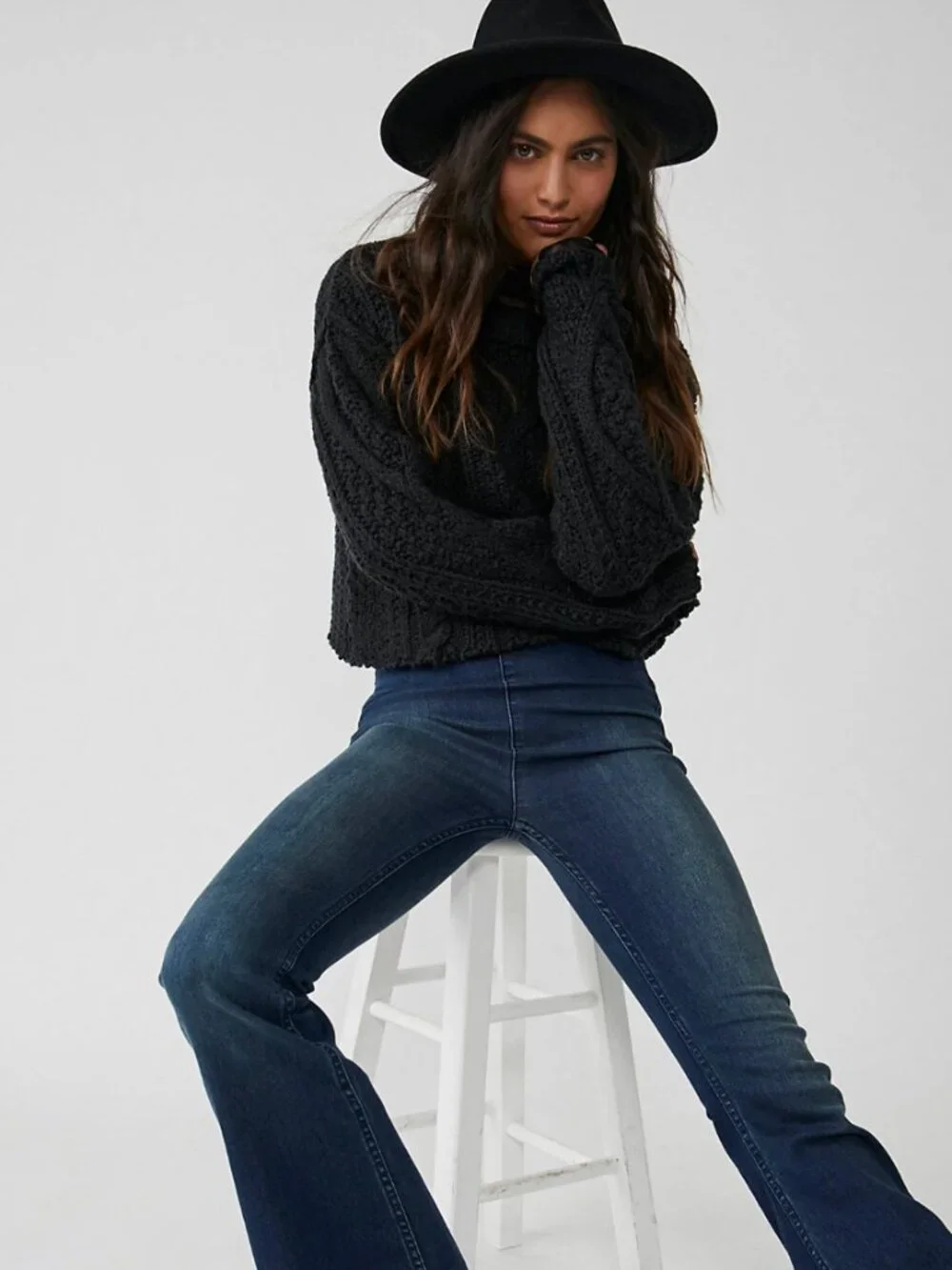 Free People Cutting Edge Cable Knit Cropped Sweater 100% Cotton in Black Size XS